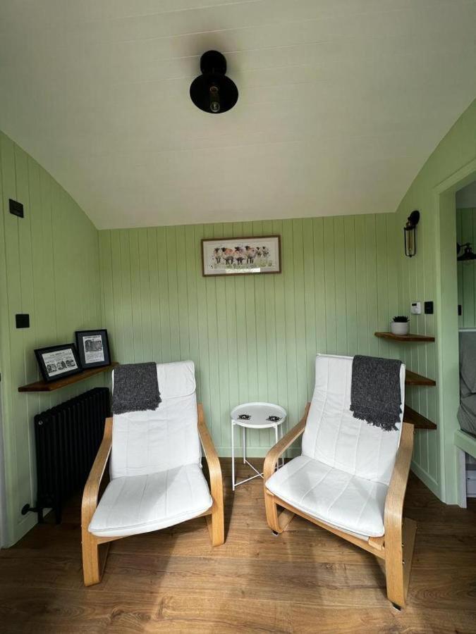 The Benett Arms Bed & Breakfast Шафтсбъри Екстериор снимка